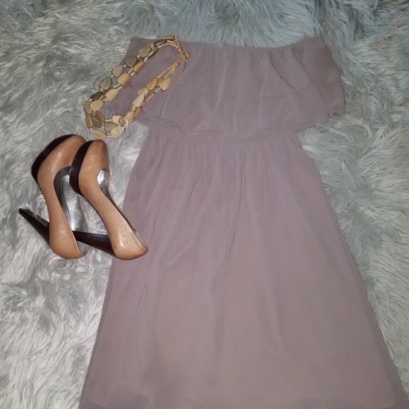 NWOT Strapless dress with flounced top - Picture 3 of 3